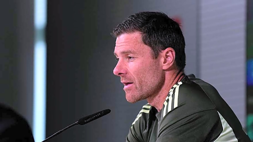 Hình ảnh họp báo trước trận Real Oviedo vs Real Madrid, HLV Xabi Alonso