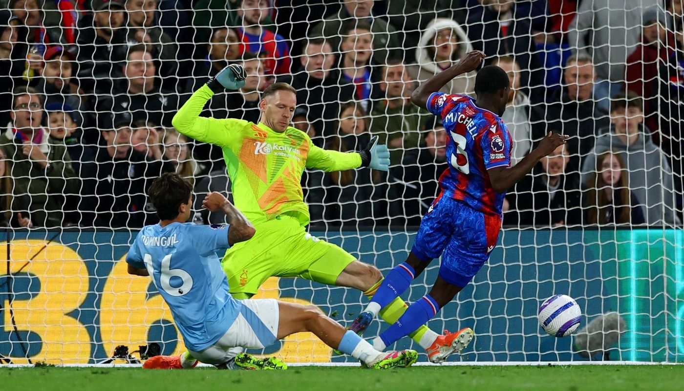 Ảnh trận đấu Crystal Palace vs Nottingham Forest tại Premier League