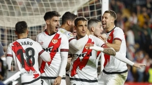 Hai cầu thủ chủ chốt của Rayo Vallecano mùa giải 2025