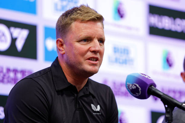 HLV Eddie Howe Newcastle United
