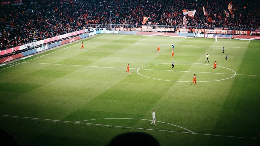 Hình ảnh truyền thông về Ligue 1 mùa 2025-2026
