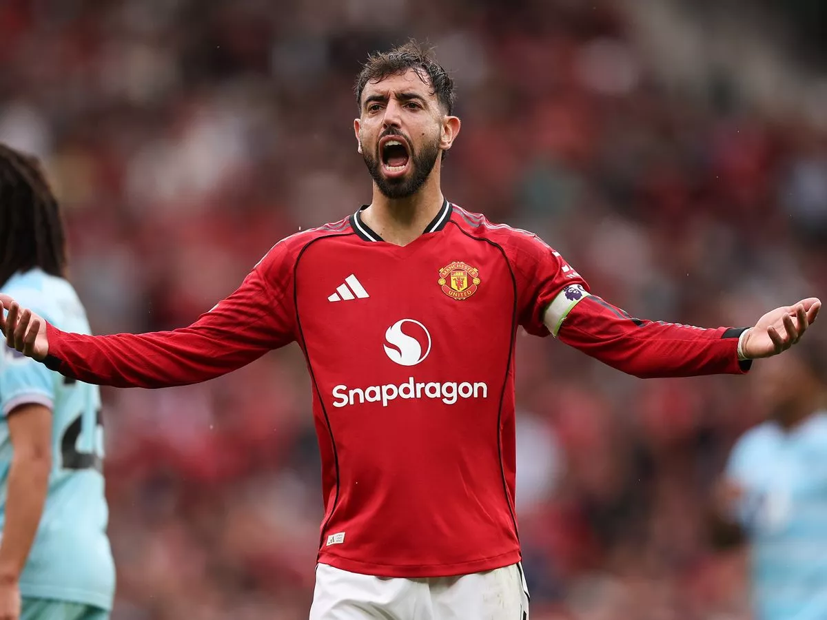 Bruno Fernandes thất vọng trong màu áo Manchester United – Đội trưởng bị chỉ trích