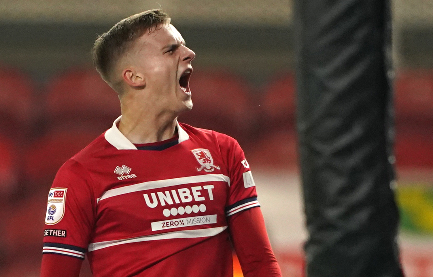 Steven Schumacher - HLV Bolton Wanderers trong buổi họp báo chuyển nhượng