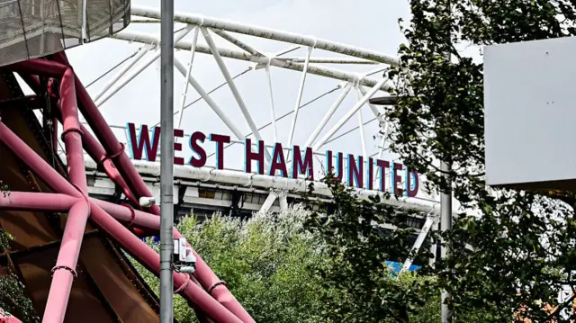 Toàn cảnh London Stadium