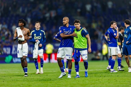 Các cầu thủ Oviedo sau trận đấu gần nhất tại La Liga 2025.