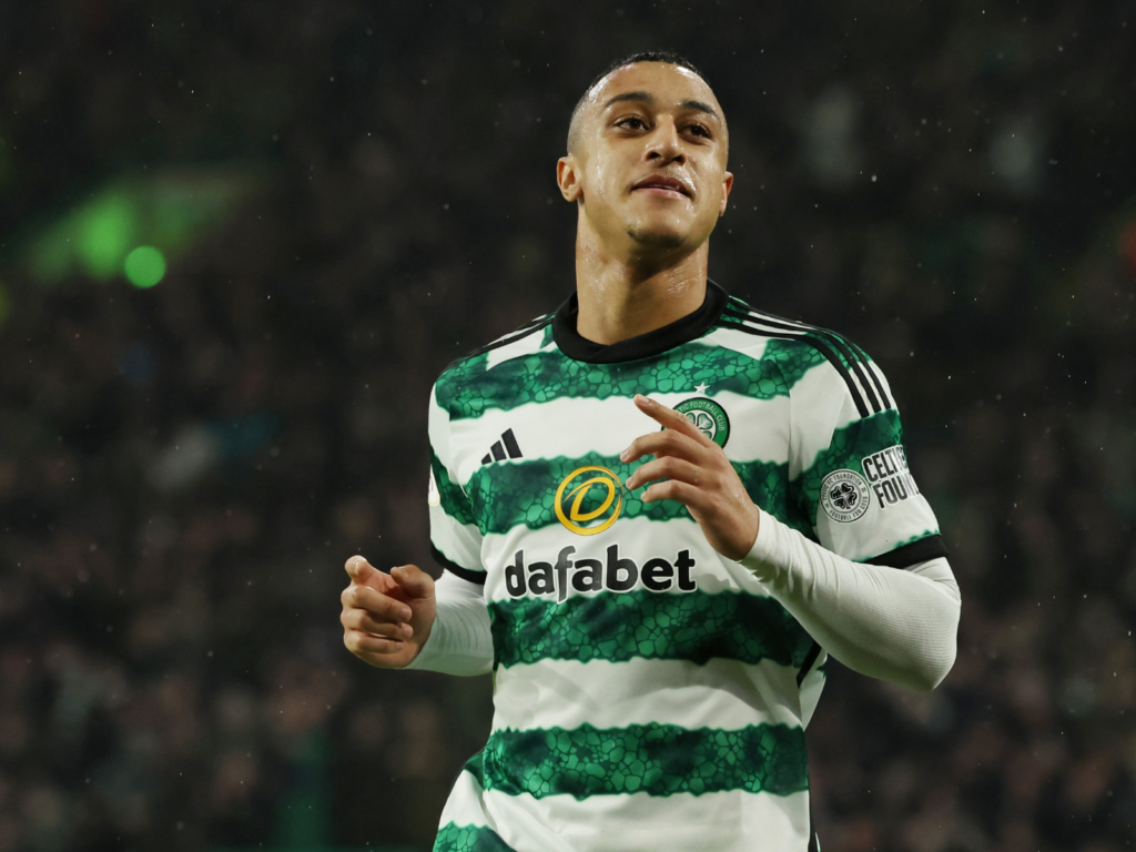 Adam Idah trong màu áo Celtic