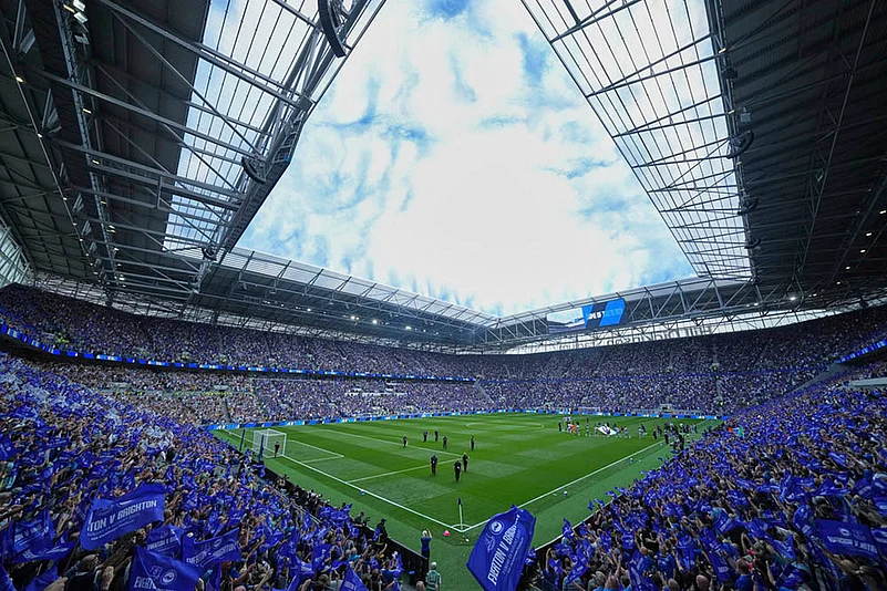 Sân vận động Hill Dickinson Stadium trong ngày diễn ra trận Everton vs Brighton.