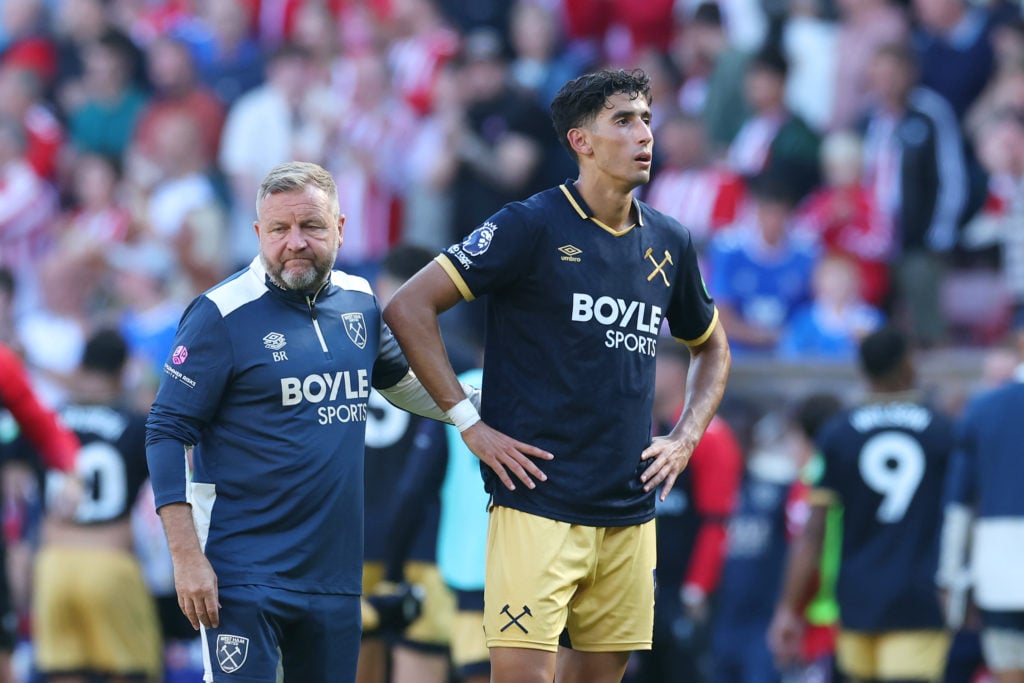 Nayef Aguerd thất vọng sau trận thua Sunderland