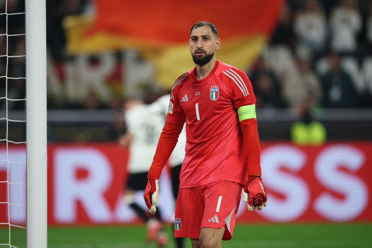 Gianluigi Donnarumma thất vọng sau trận đấu giữa Đức và Ý tại UEFA Nations League 2025