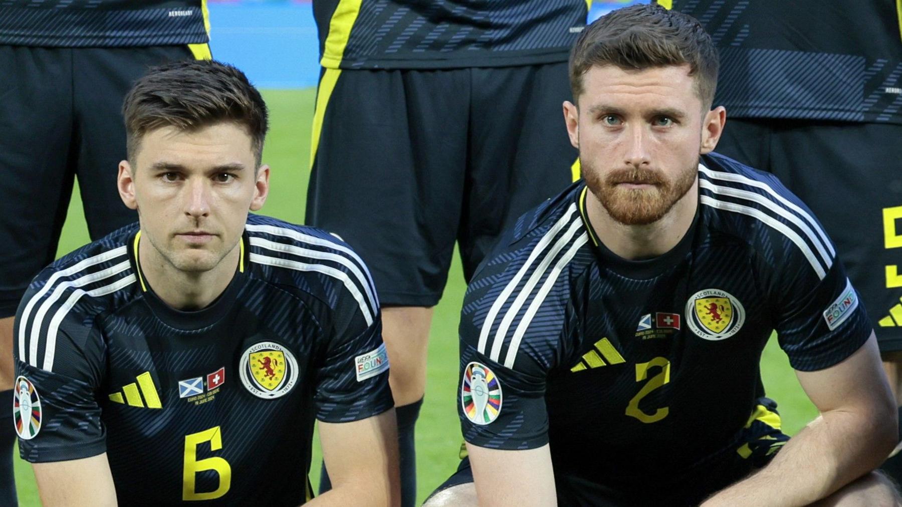 Kieran Tierney và Anthony Ralston không thể góp mặt cùng Scotland