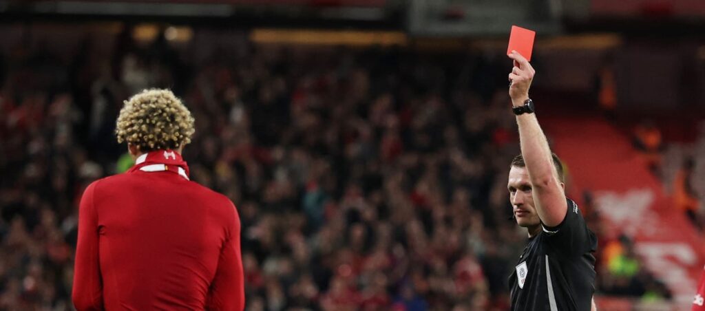 Ekitike banned for FPL Gameweek 6 after red card