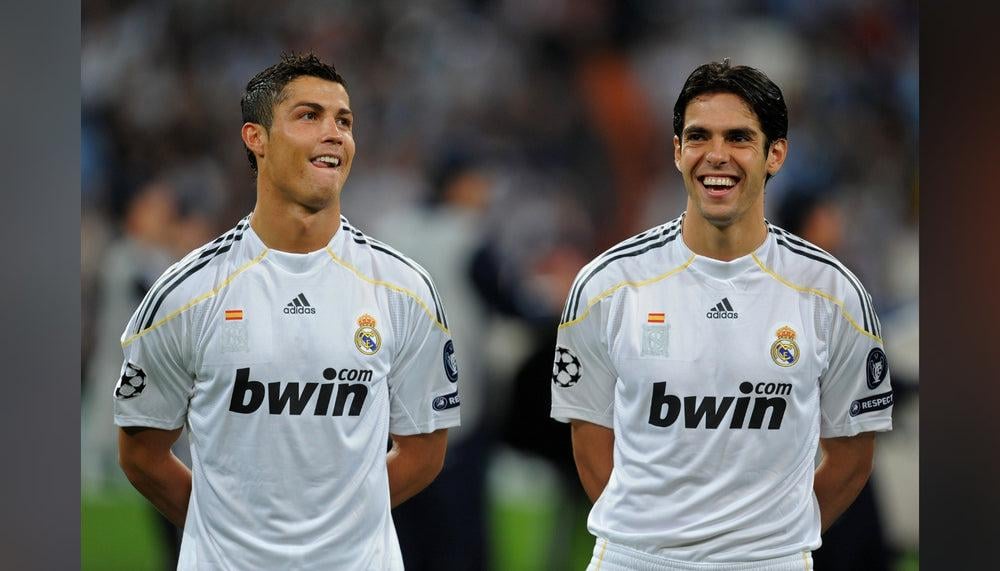 Bộ áo đấu Real Madrid mùa giải 2025/26