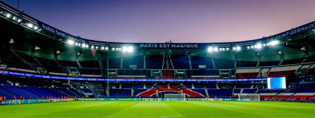 Toàn cảnh sân Parc des Princes, nơi diễn ra trận PSG vs Lens