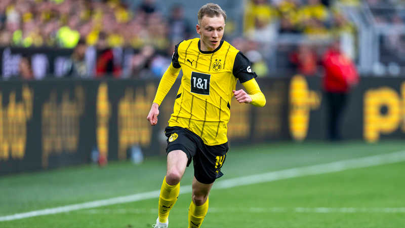 Maximilian Beier, cầu thủ chủ chốt của Borussia Dortmund mùa 2025