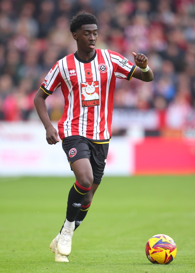 Jesurun Rak-Sakyi of Sheffield United playing soccer.
